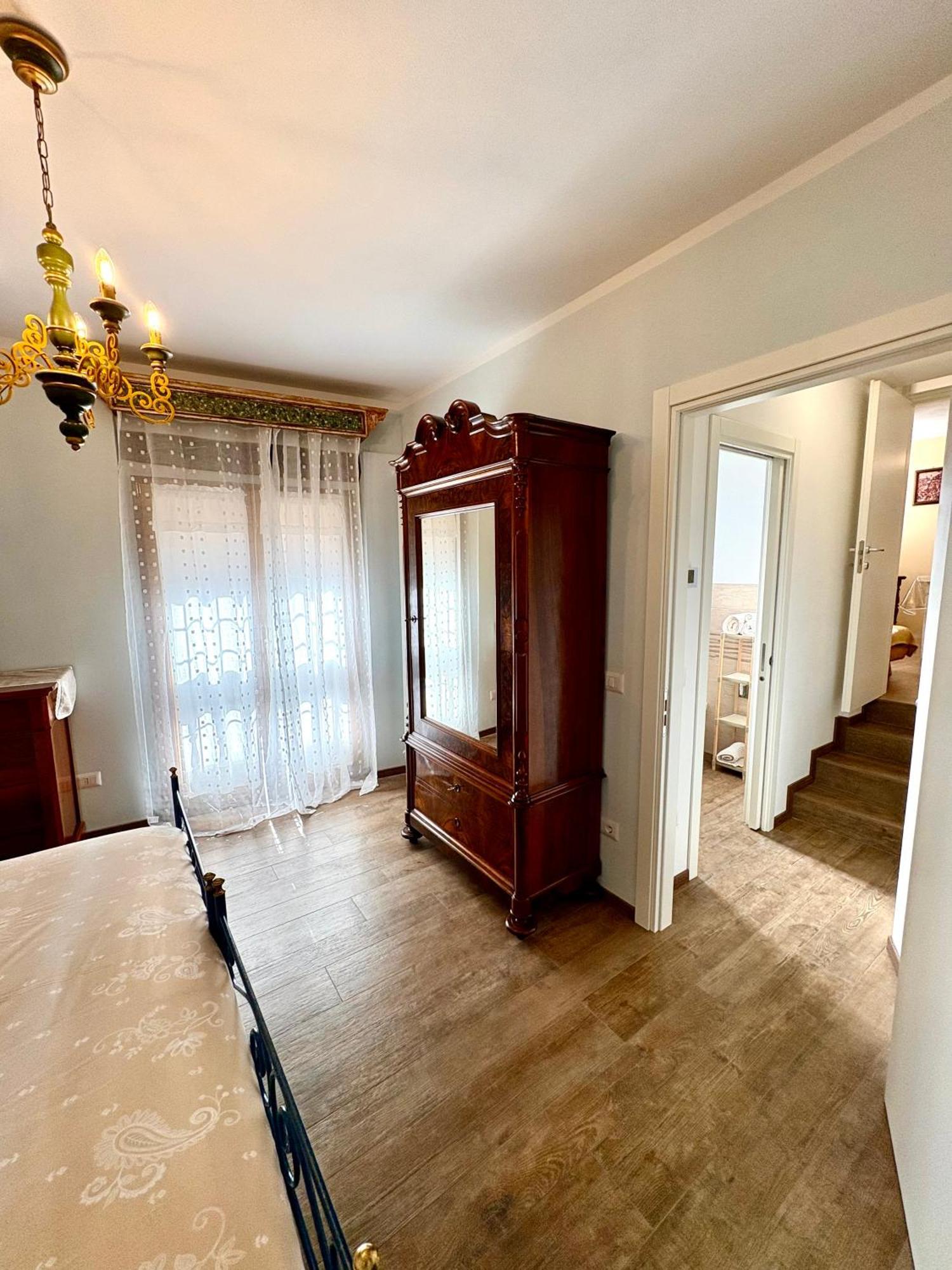 Casa Vacanze Il Borgo Gubbio Exterior photo